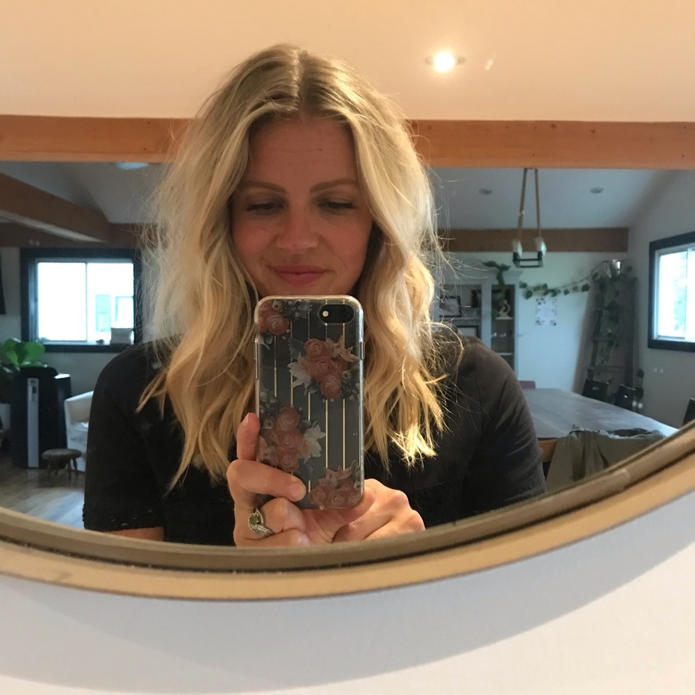 Meet your Posher, Elisha